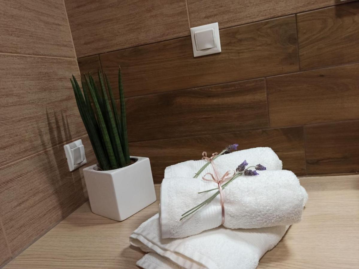 Stylish Ground Floor Maisonette ヴォロス エクステリア 写真