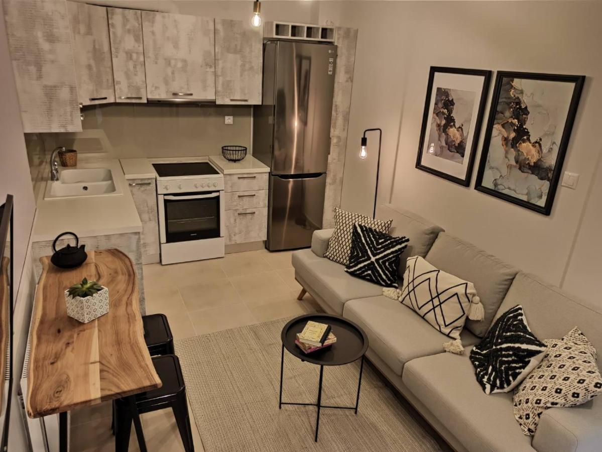 Stylish Ground Floor Maisonette ヴォロス エクステリア 写真