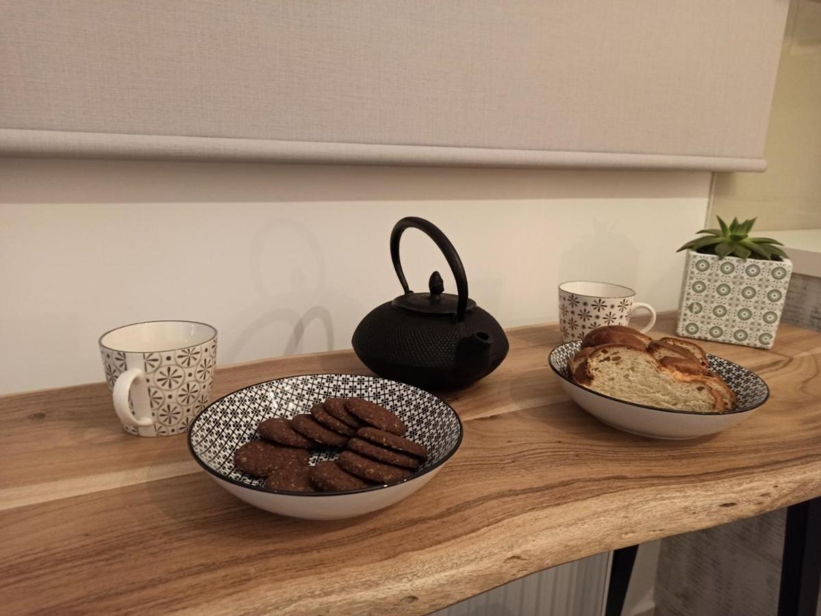 Stylish Ground Floor Maisonette ヴォロス エクステリア 写真